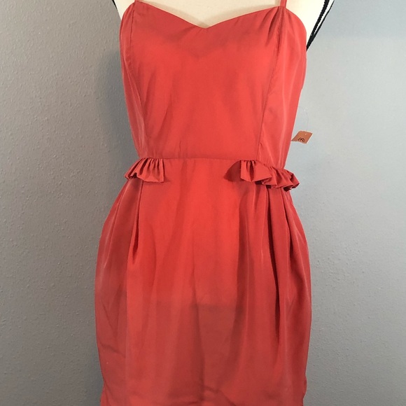 XXI Women’s orange short mini dress size medium - Picture 3 of 10